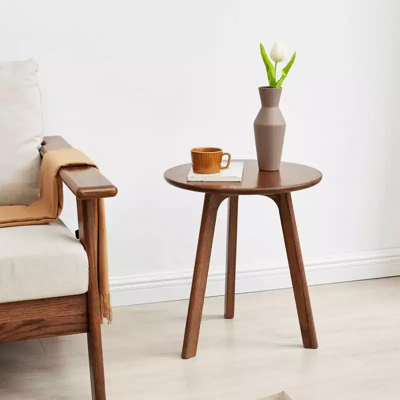 Wooden Round Side Table with Three-Legged Structure and Non-Slip Pads, End Table for Living Room